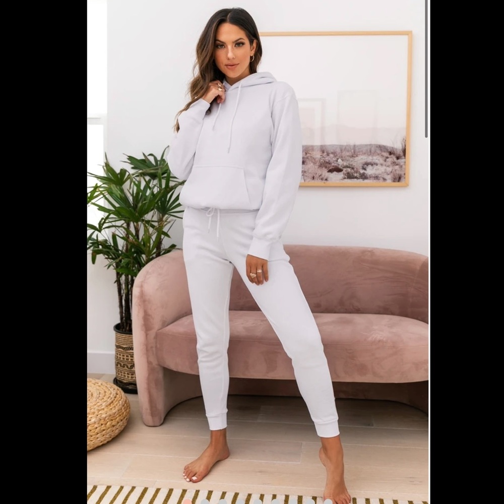 “Chill Flex” SET (hoodie & jogger)